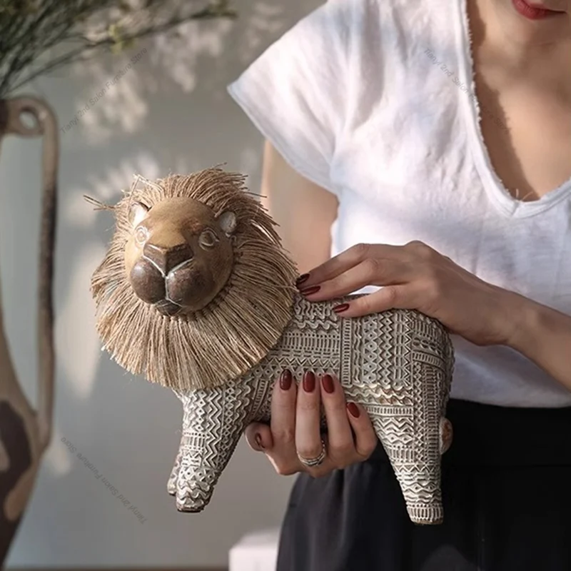 ​ ​ Mini figurines de lion art - Art Craft Room Ideas avis et prix