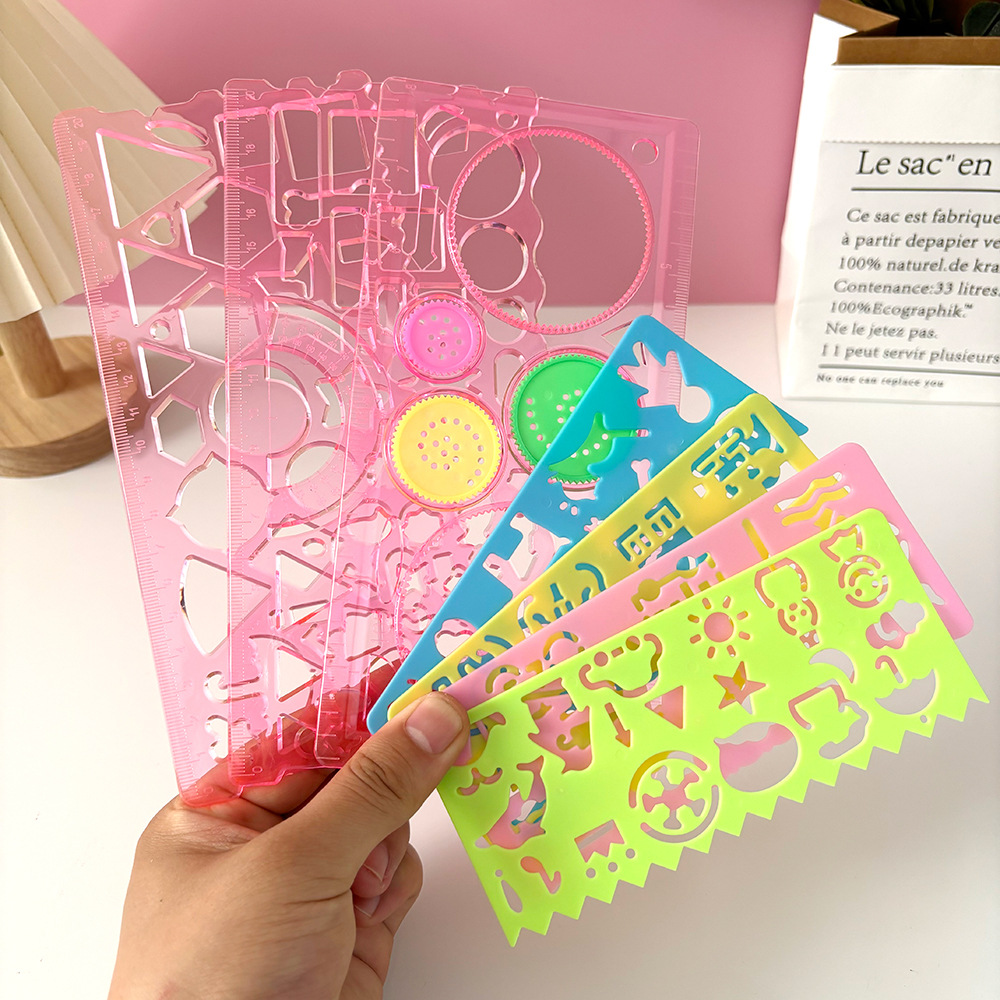 Ensemble de pochoirs de dessin - Art Craft Kindergarten avis et prix